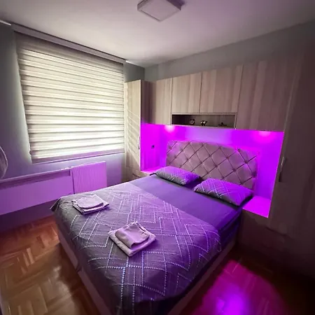 Apartamento Apartman Lux S&v 1 Lukavica Istocno Hilandarska Centar *