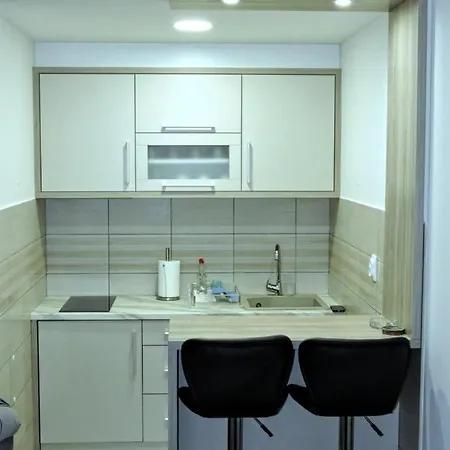 Apartamento Apartman Lux S&v 1 Lukavica Istocno Hilandarska Centar *
